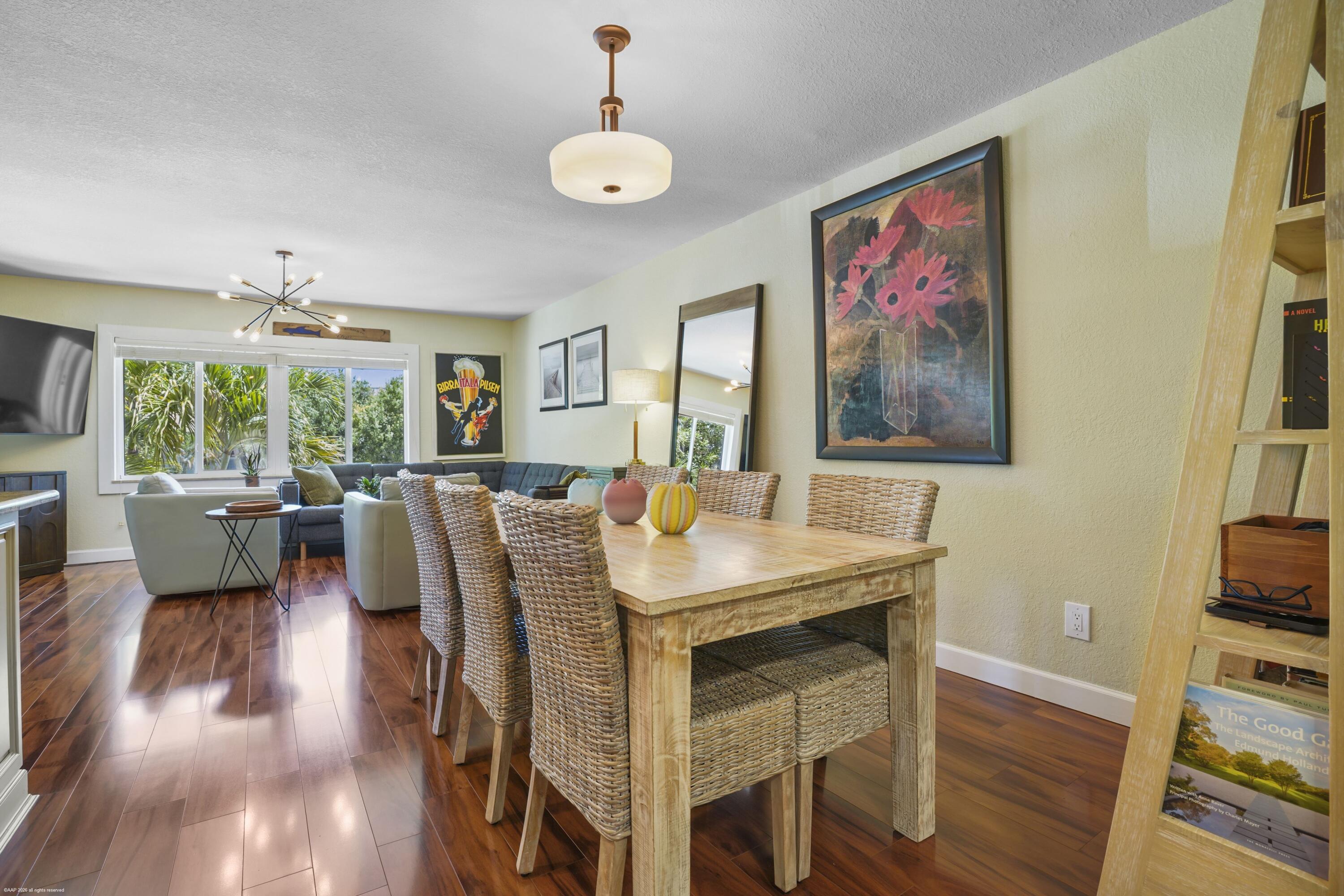 1800 SE SAINT LUCIE Boulevard 6-201