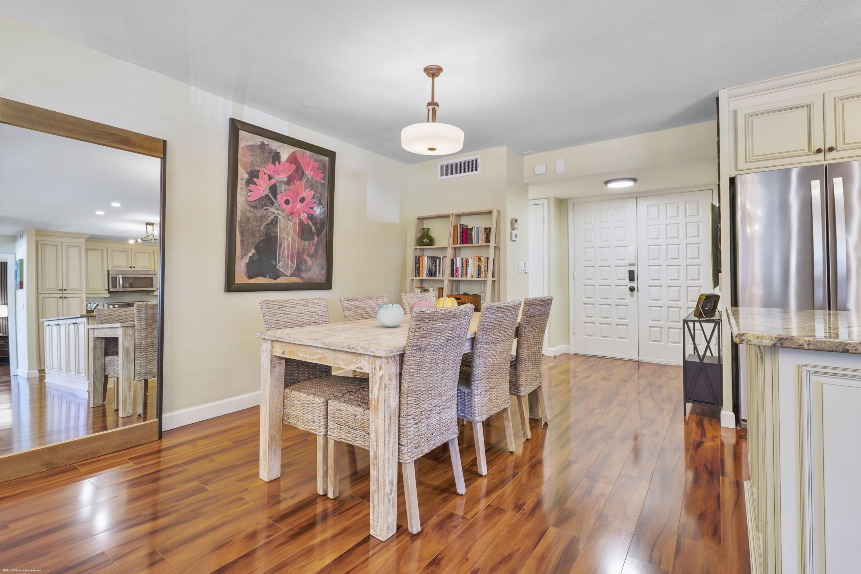 1800 SE SAINT LUCIE Boulevard 6-201