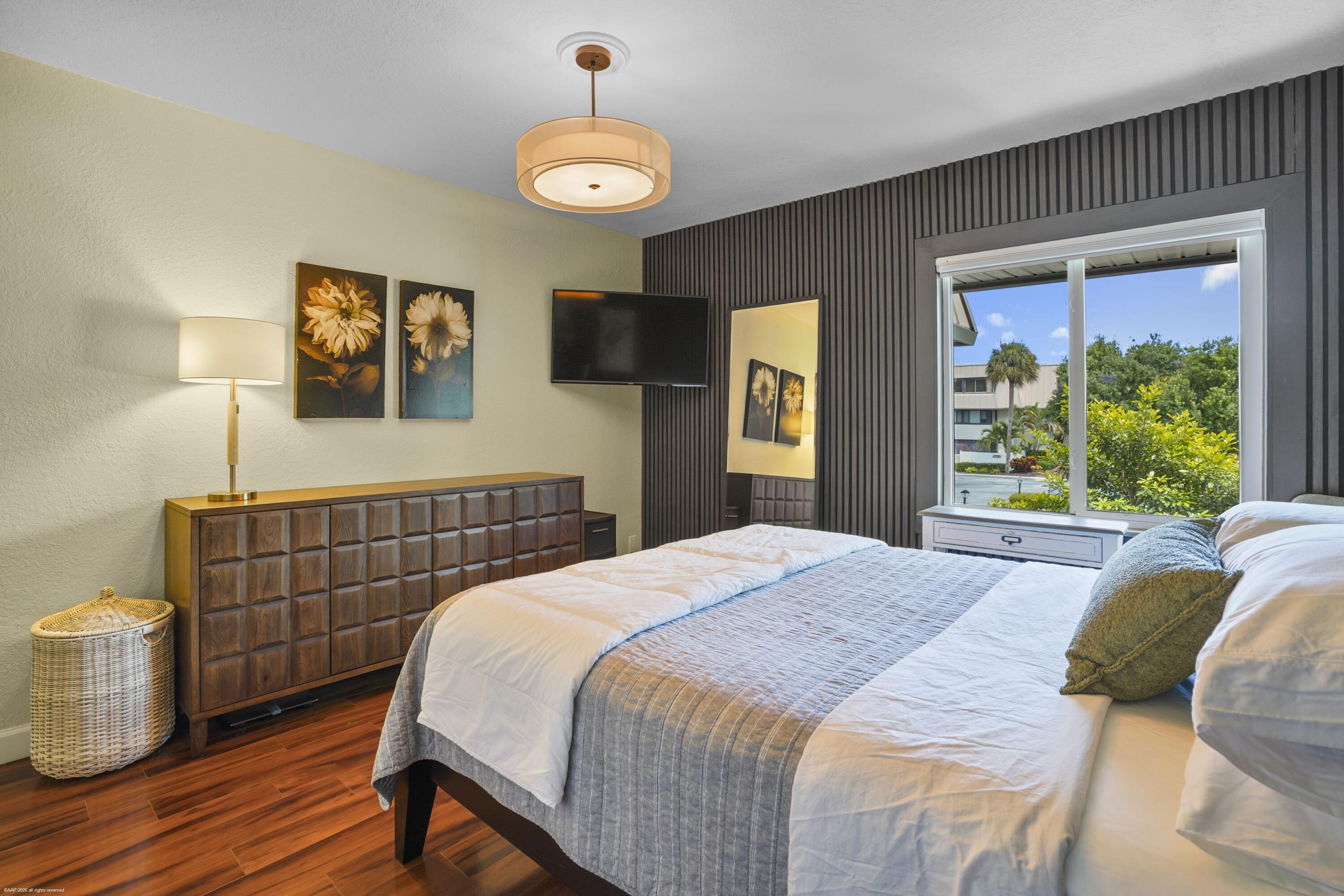 1800 SE SAINT LUCIE Boulevard 6-201