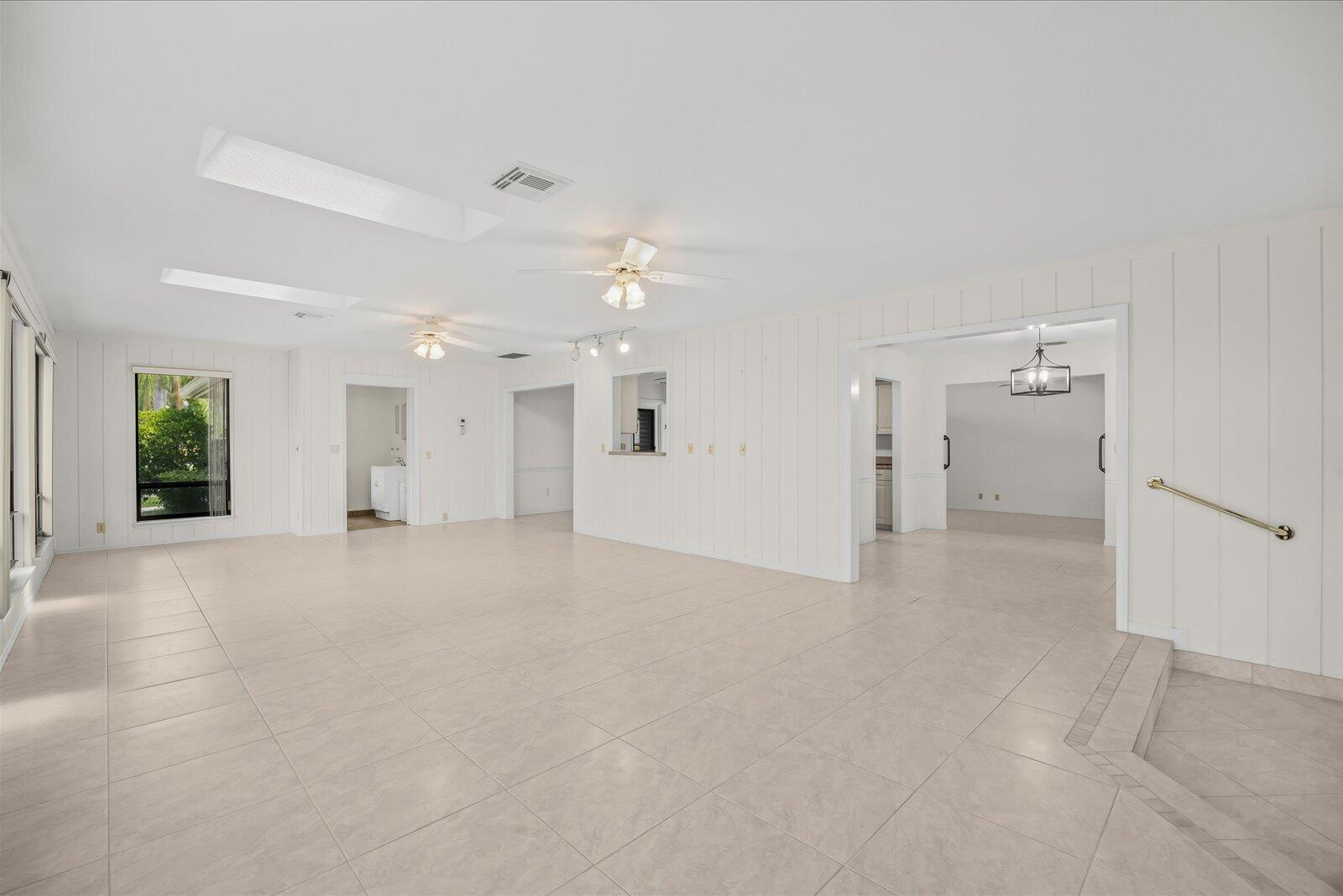 1904 NW 22nd Street
