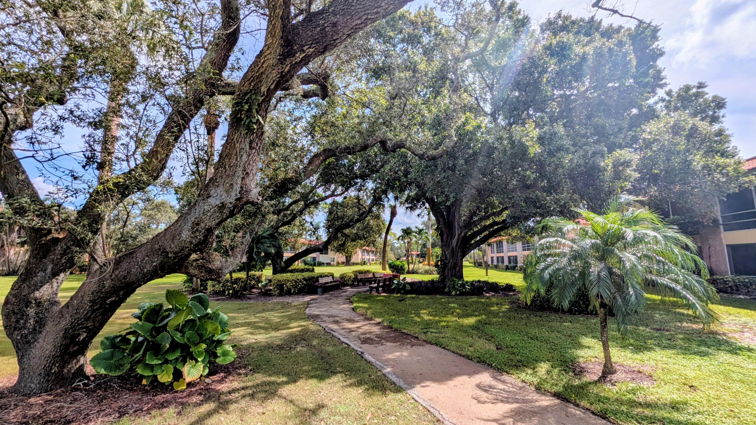 1909 SW PALM CITY Road H