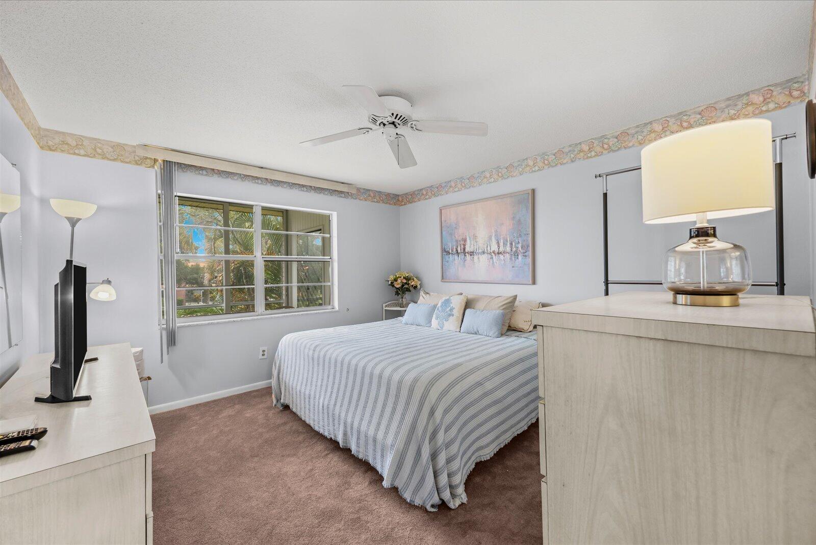 1909 SW PALM CITY Road H