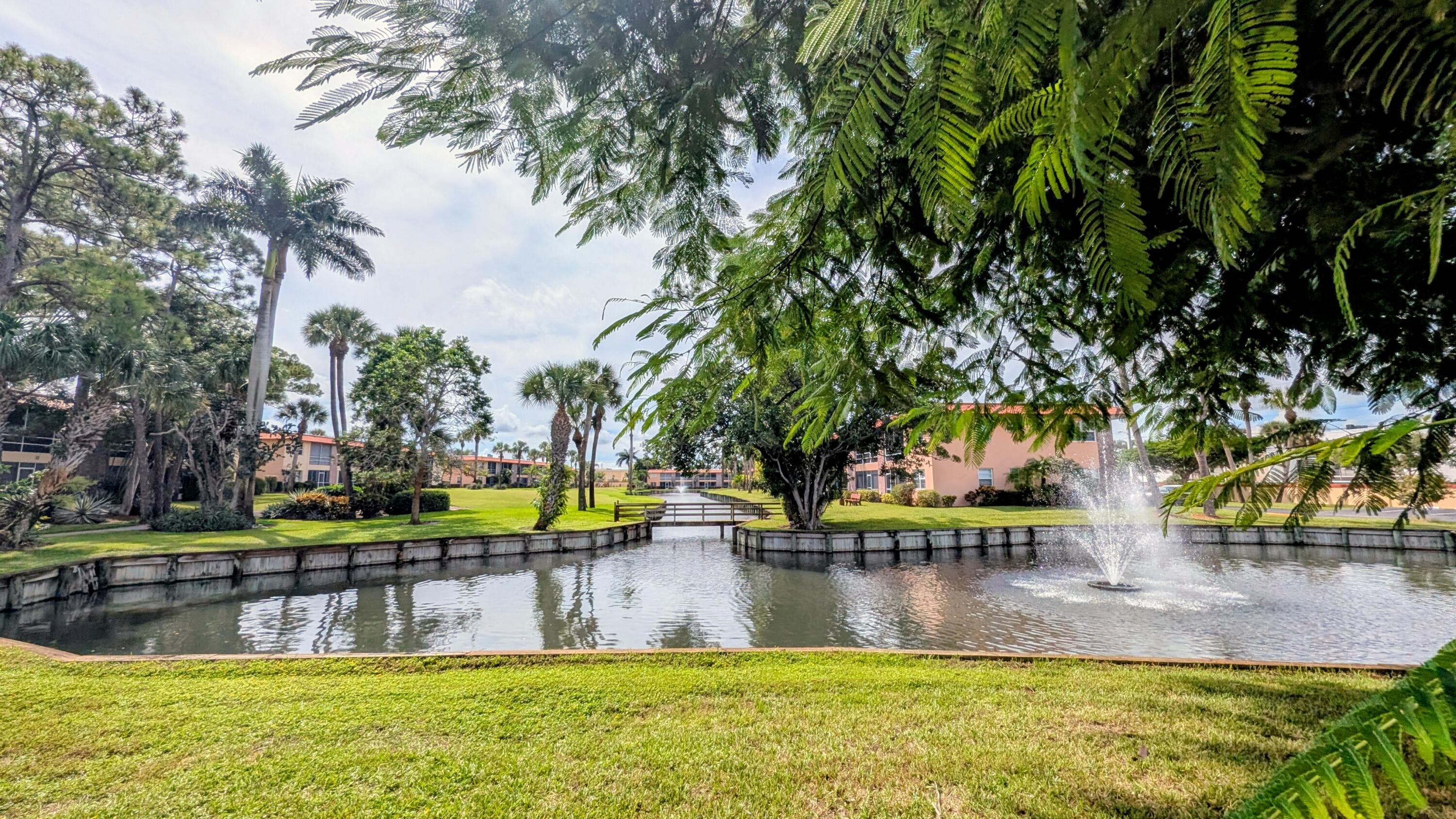 1909 SW PALM CITY Road H