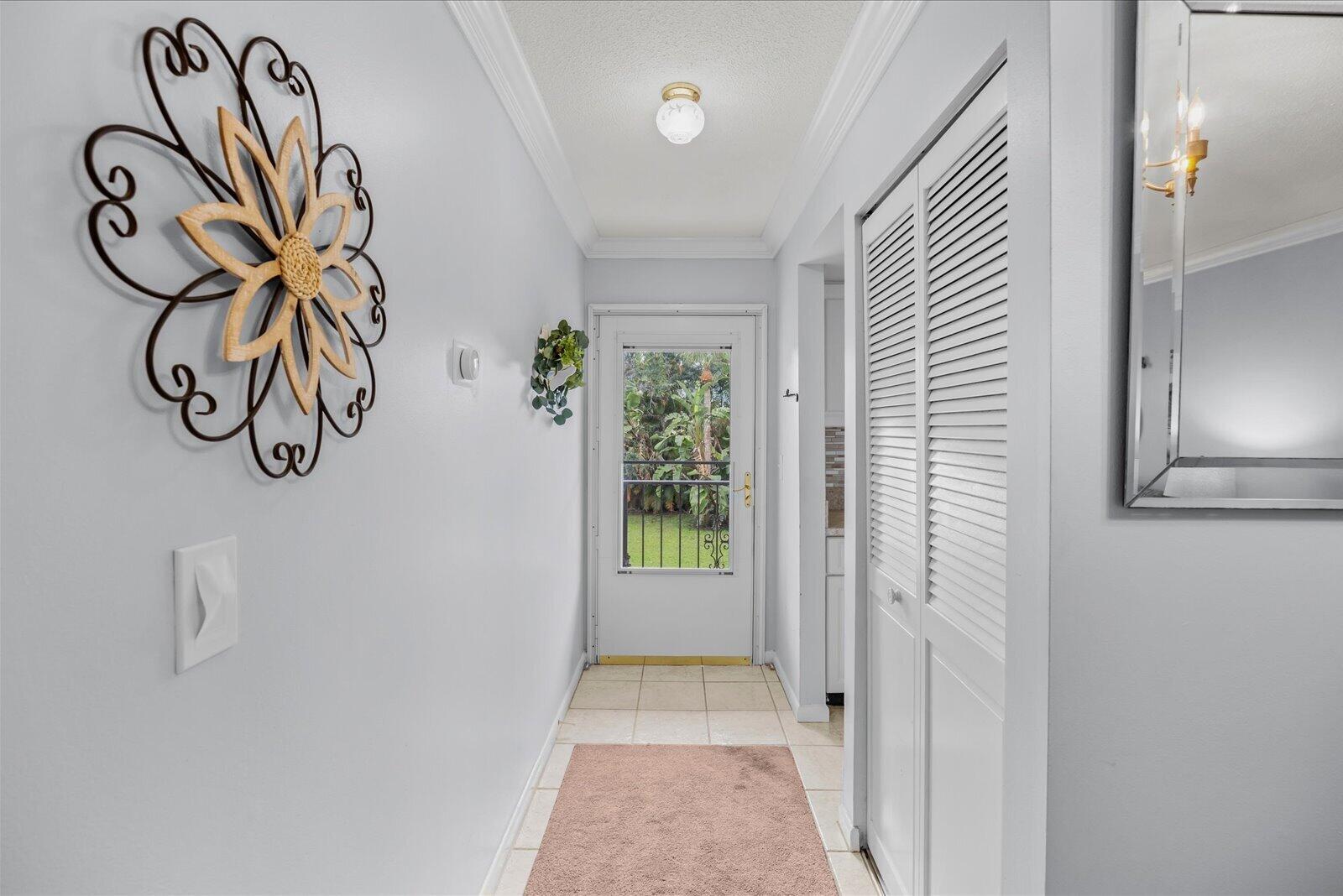 1909 SW PALM CITY Road H