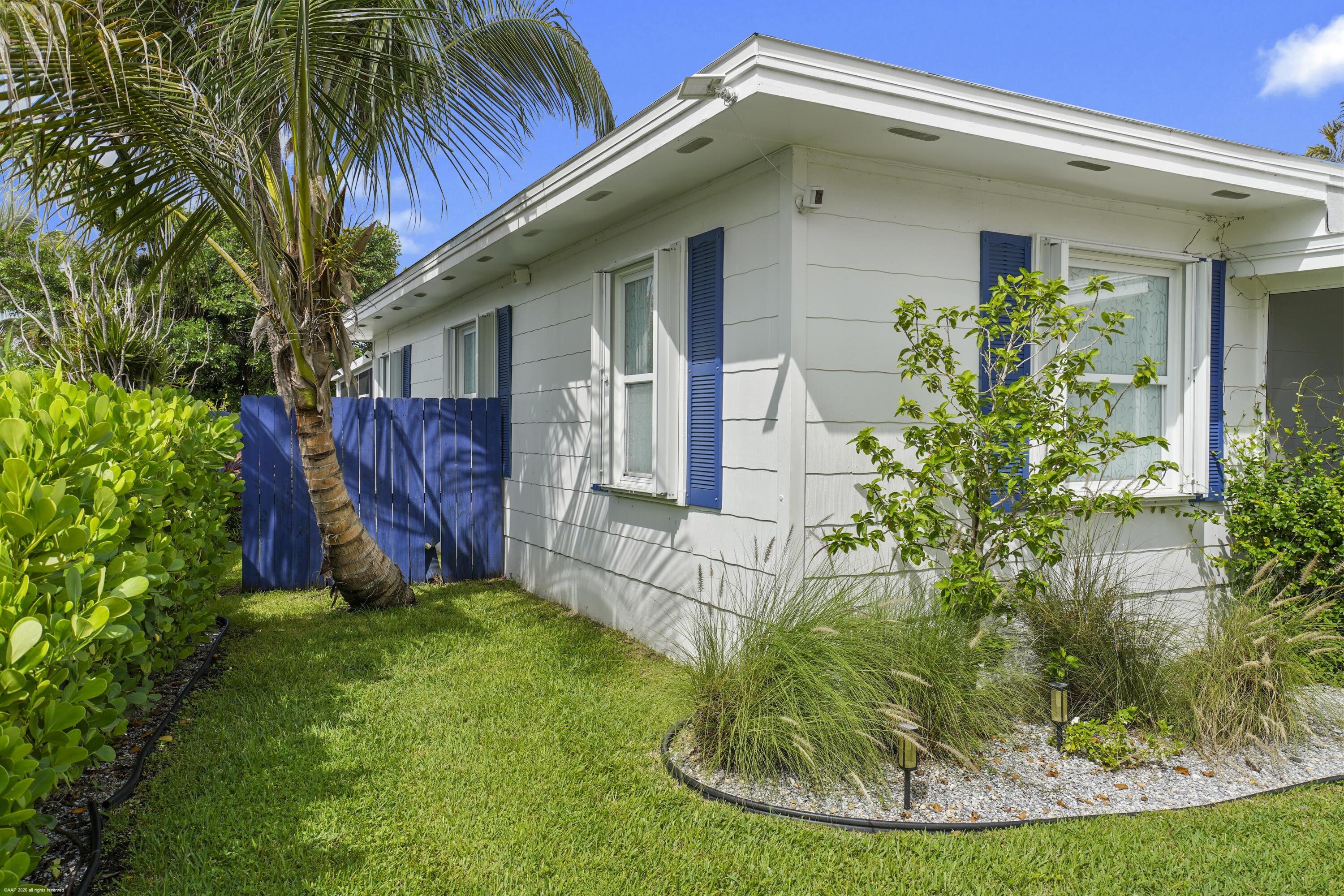 307 GRANADA Street