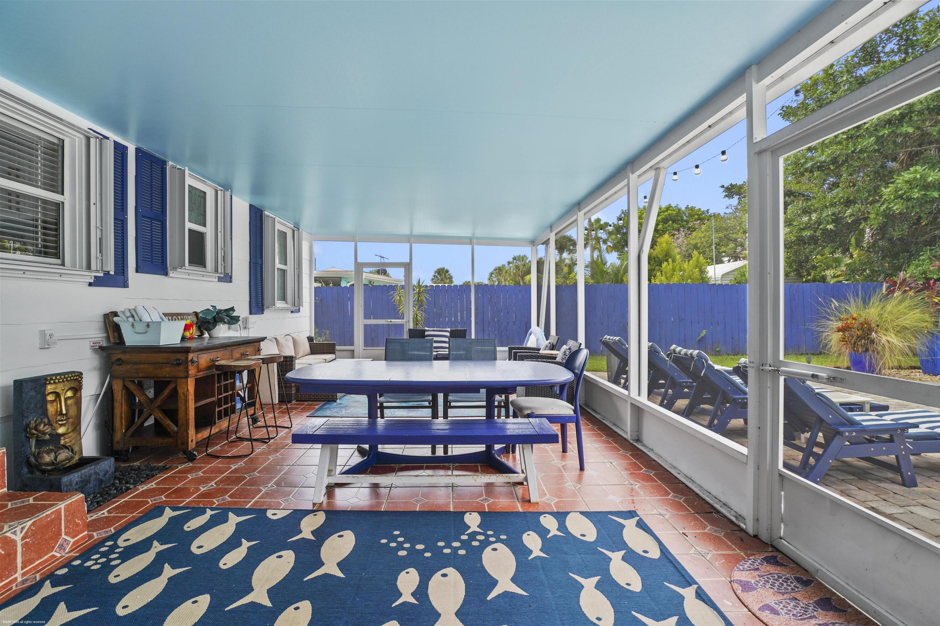 307 GRANADA Street