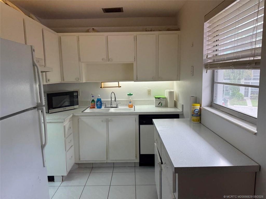 2600 SE OCEAN Boulevard J12