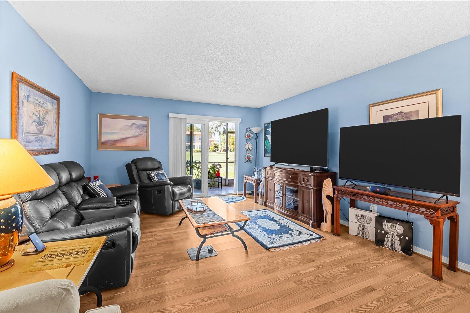 1943 SW PALM CITY Road D