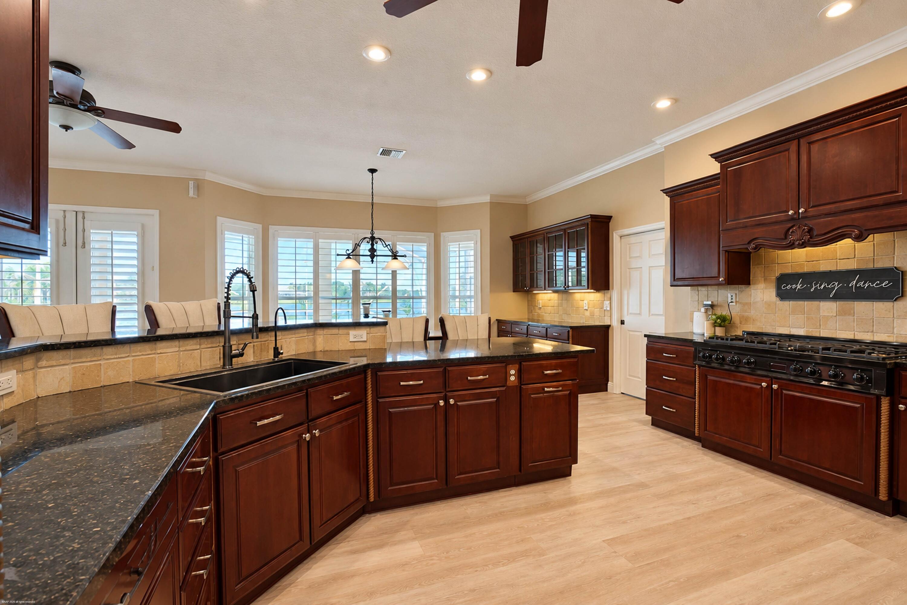 5508 SW ORCHID BAY Drive