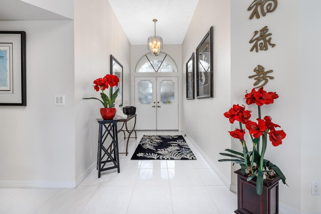 2303 SW Danforth Circle