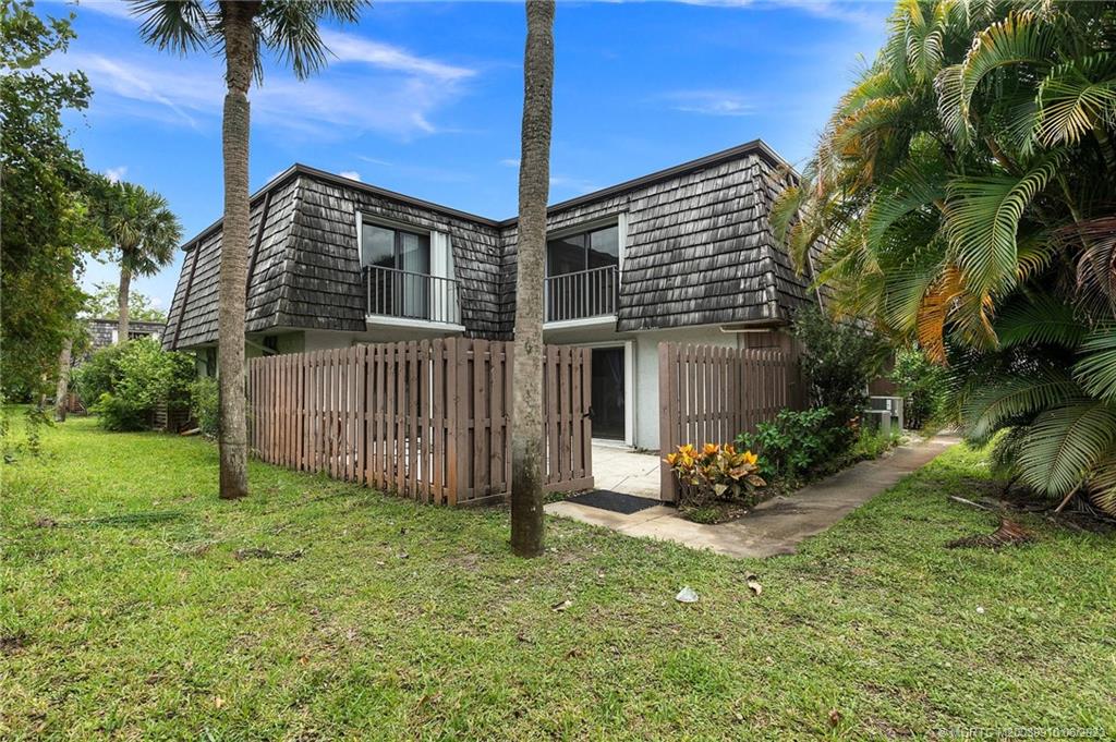 762 NW 10th Terrace