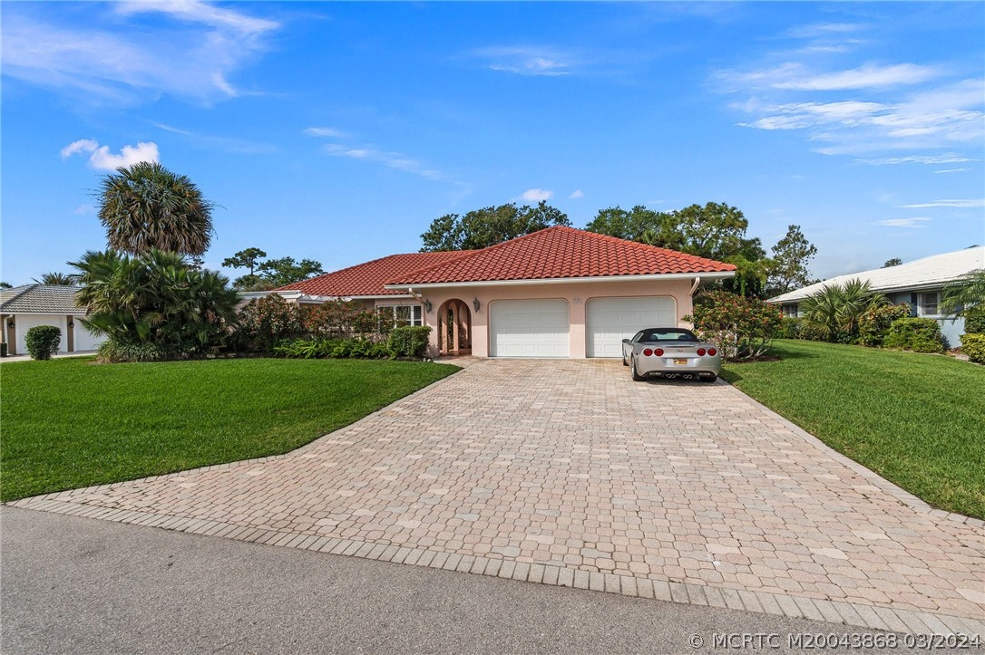4103 SE Fairway E
