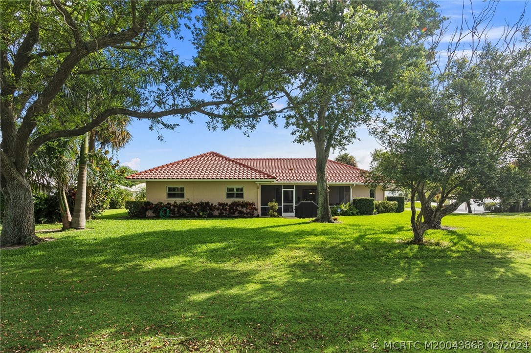 4103 SE Fairway E