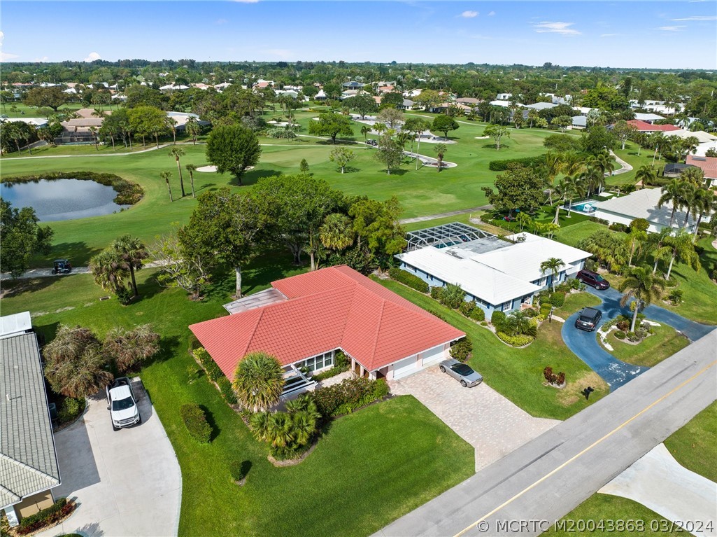 4103 SE Fairway E