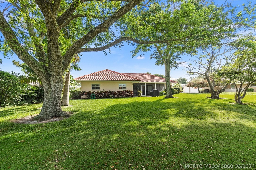 4103 SE Fairway E