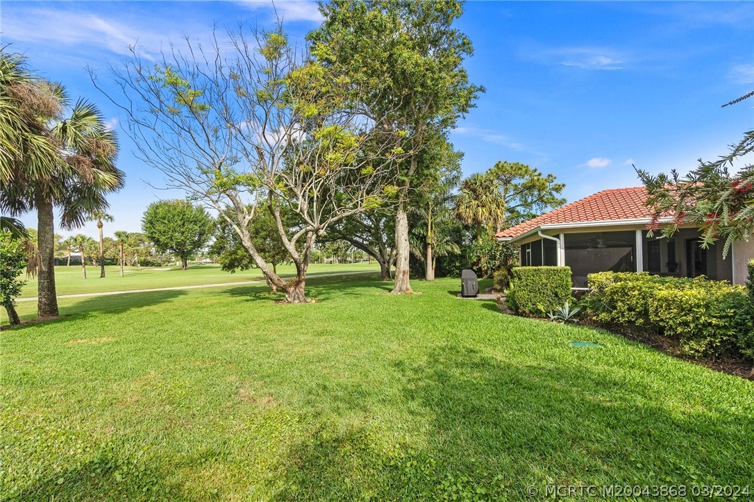 4103 SE Fairway E