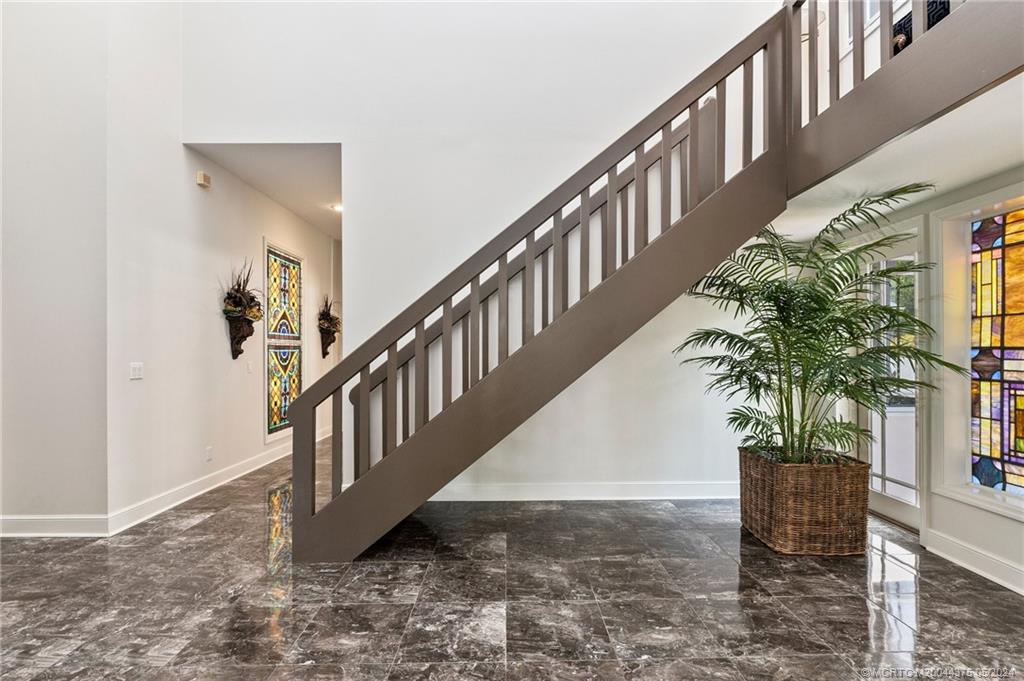 12 Oakwood Drive