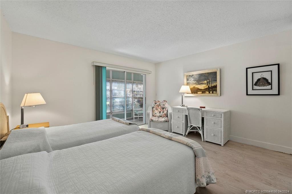 2600 SE Ocean Blvd Q1