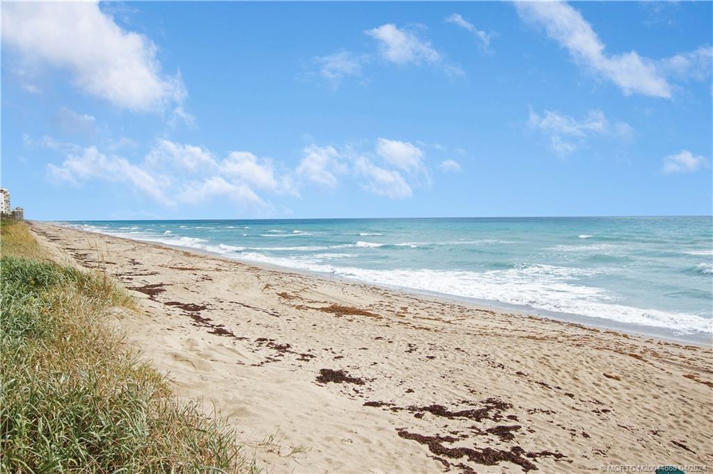 9950 S Ocean Drive 301