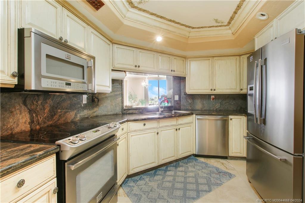 9950 S Ocean Drive 301