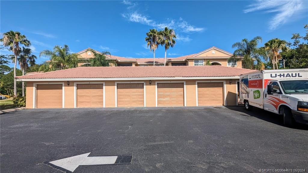 3673 NW Adriatic Lane 106-5