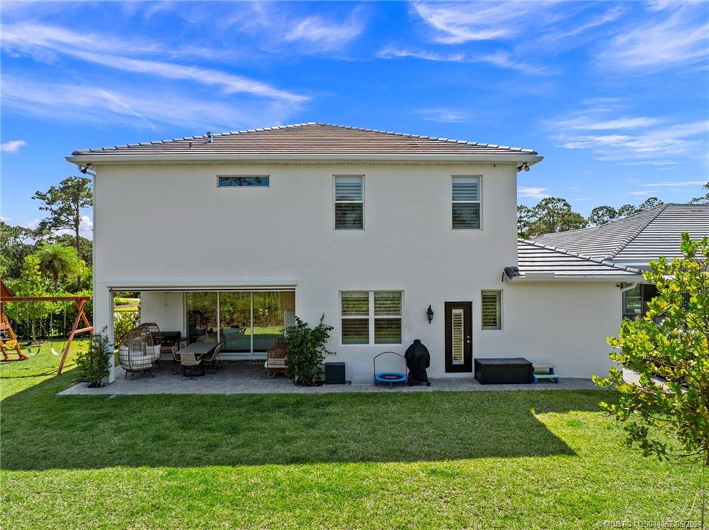 5083 SW Winchester Drive