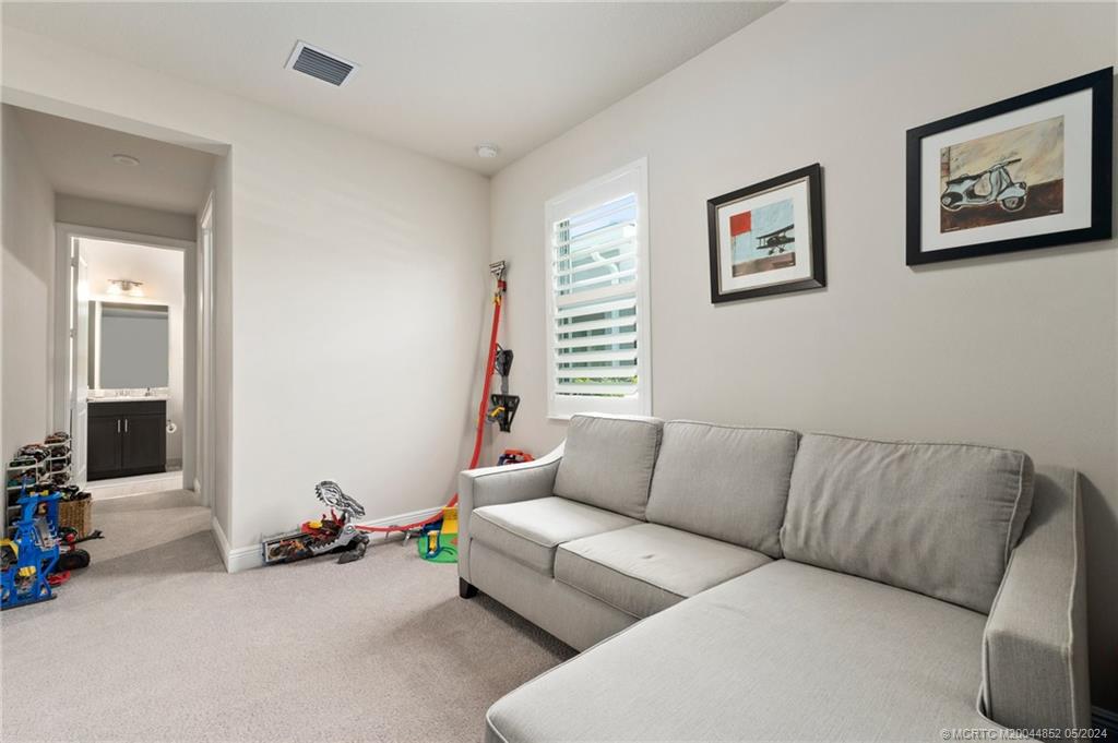 5083 SW Winchester Drive