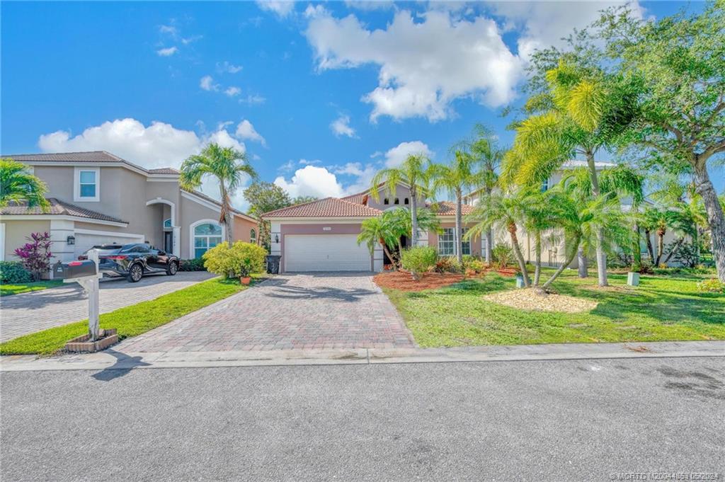 2152 NW Marsh Rabbit Lane
