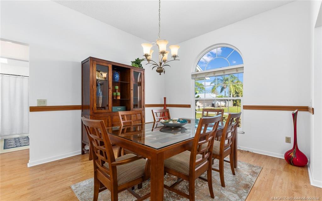 2654 SE Ibis Avenue