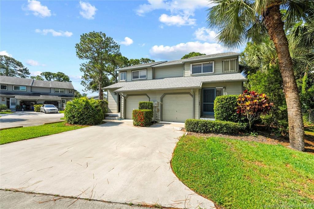 616 NE Wax Myrtle Way