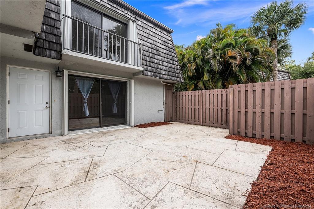 762 NW 10th Terrace