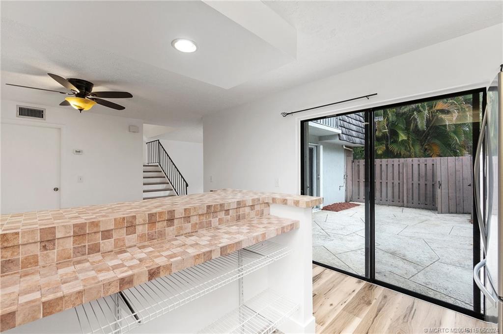 762 NW 10th Terrace