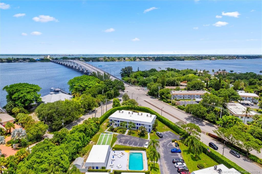 2929 SE Ocean Blvd A8