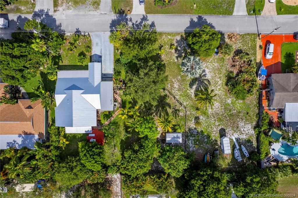 1567 NE Sottong Road