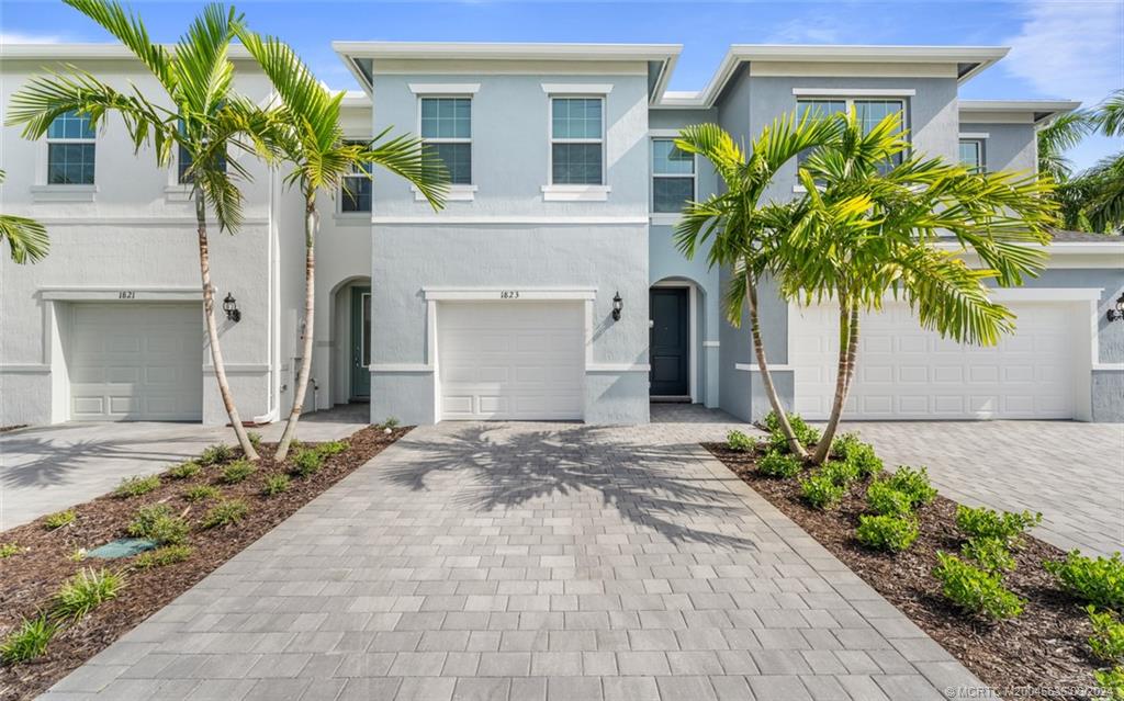 1823 SE Ocean Cove Way