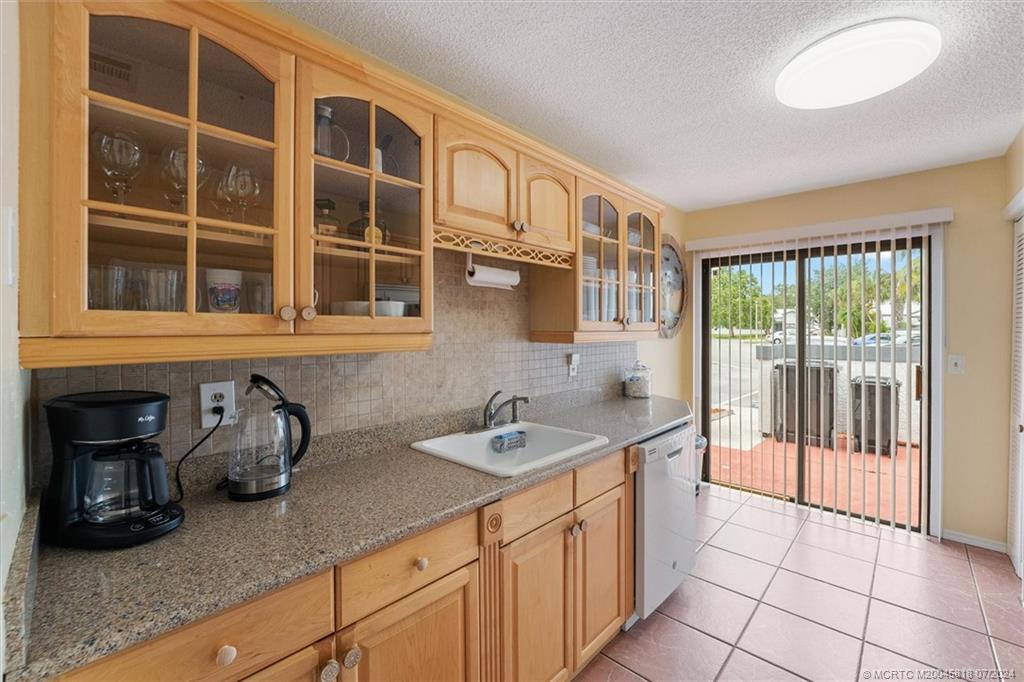 241 SW Sterret Circle