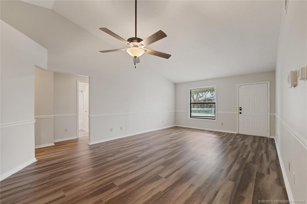 1461 SW Vizcaya Circle