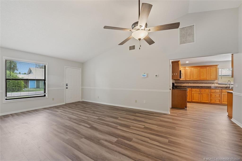 1461 SW Vizcaya Circle