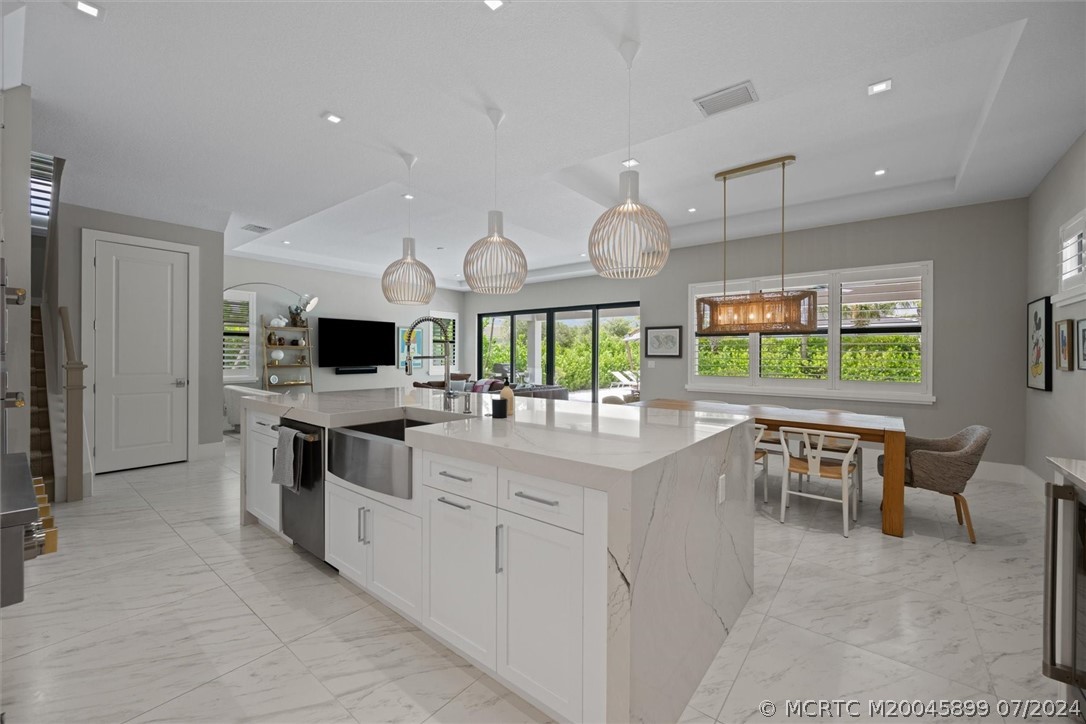 13662 Artisan Circle