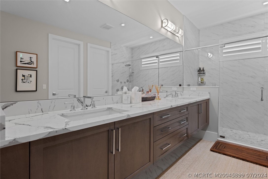 13662 Artisan Circle