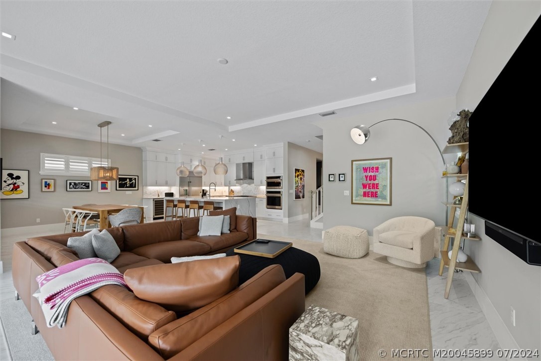 13662 Artisan Circle