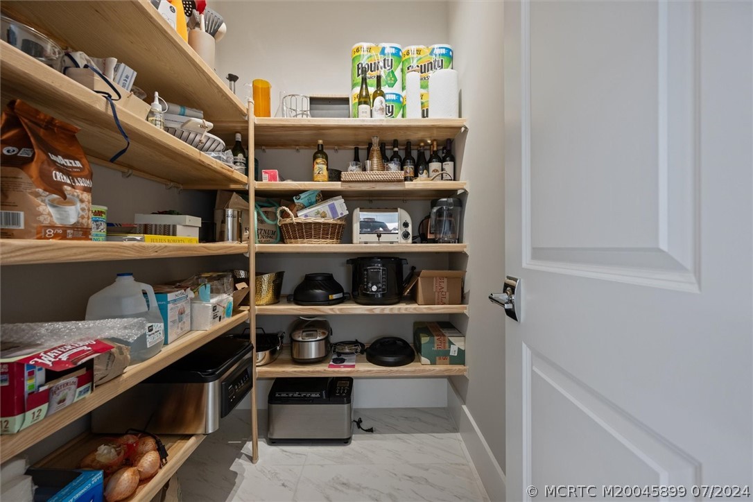 13662 Artisan Circle
