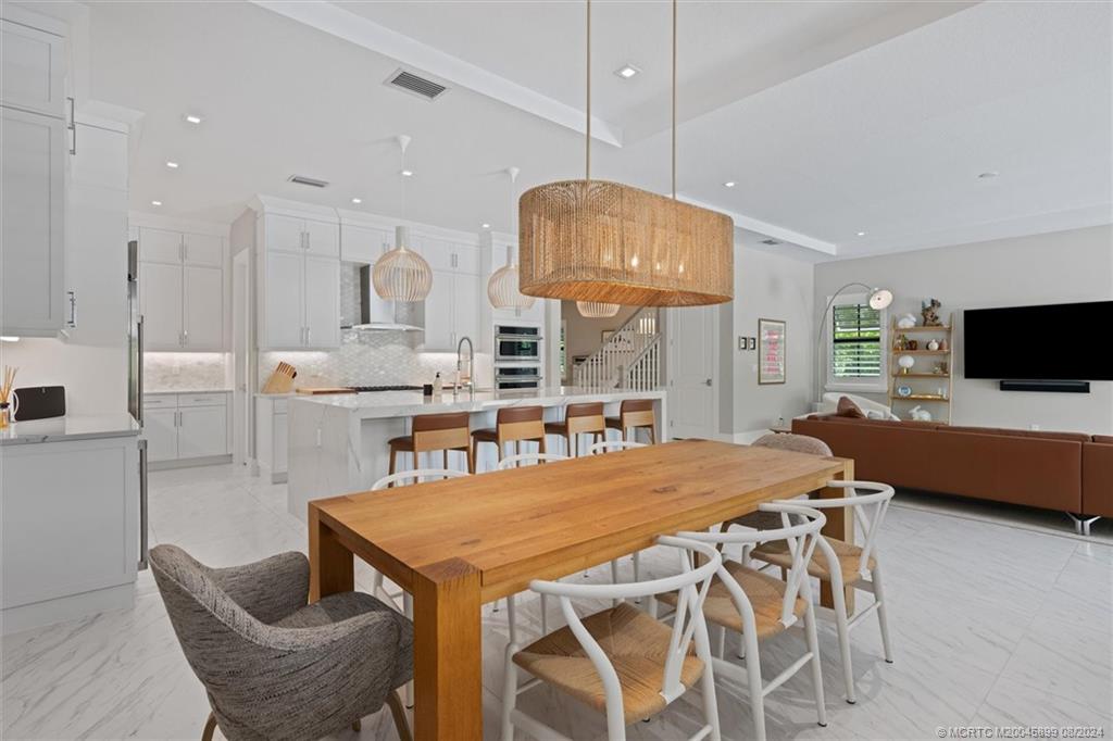 13662 Artisan Circle