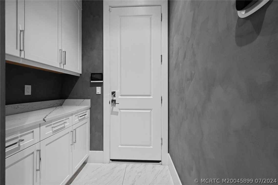 13662 Artisan Circle