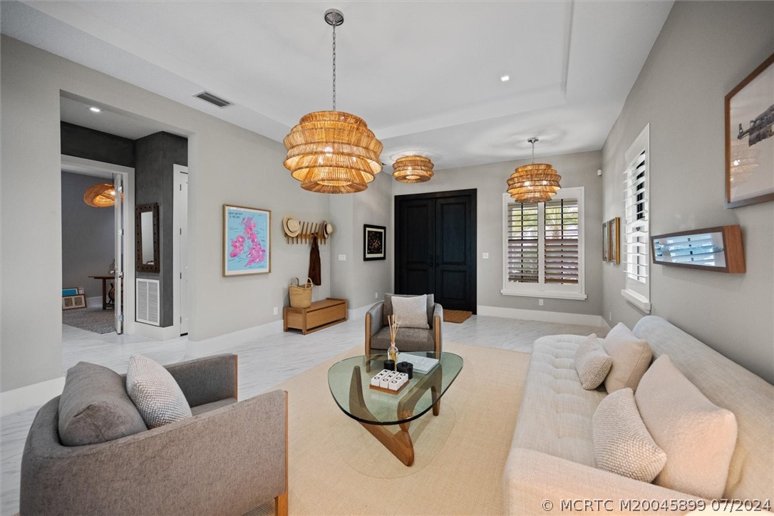 13662 Artisan Circle