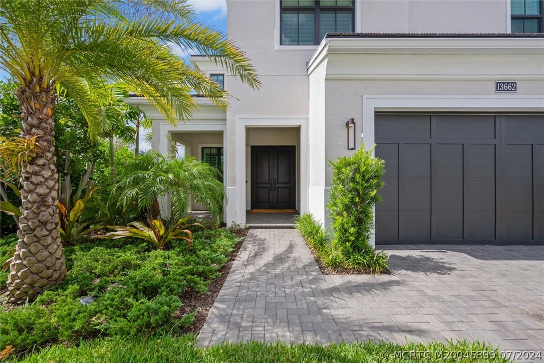 13662 Artisan Circle