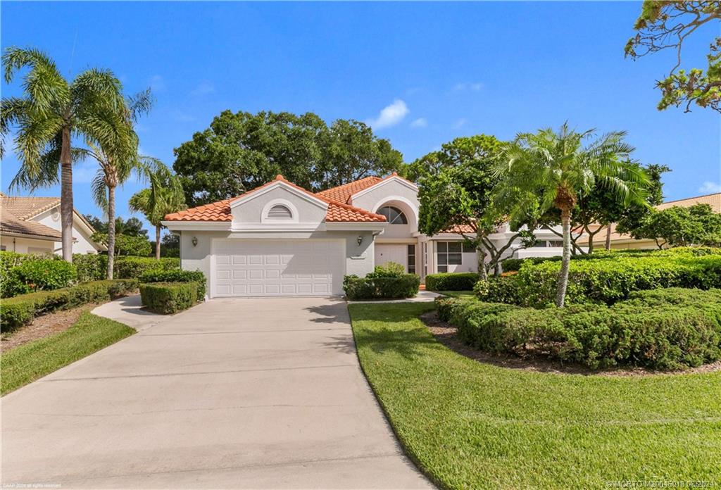 1512 NW Sweet Bay Circle