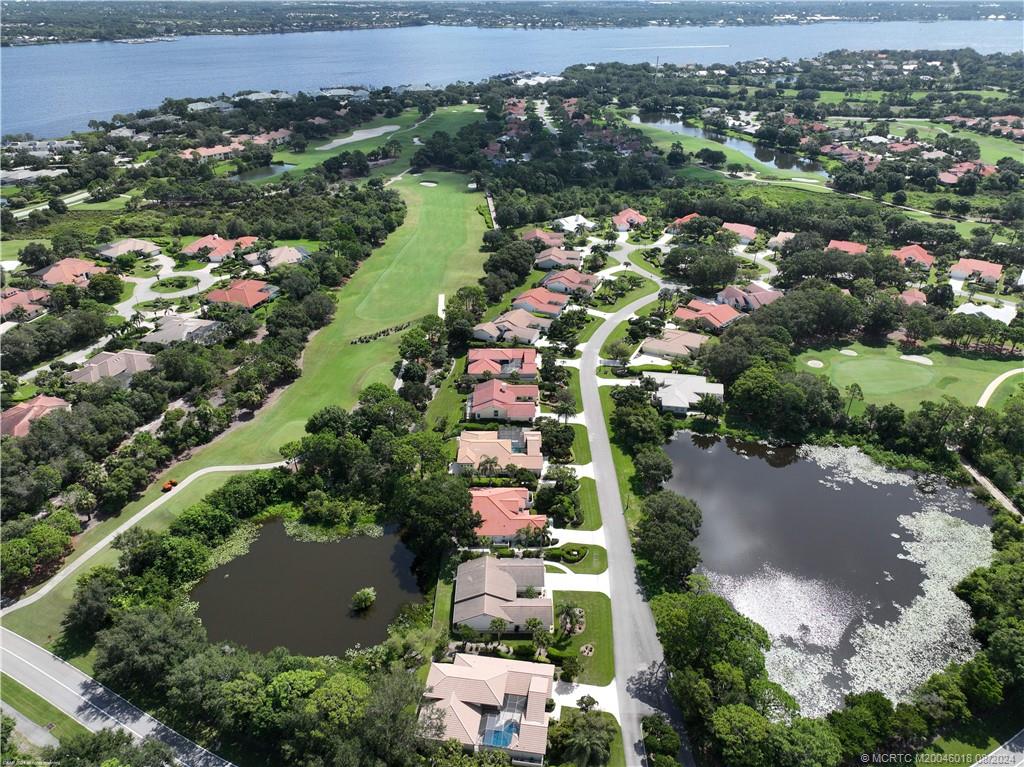 1512 NW Sweet Bay Circle