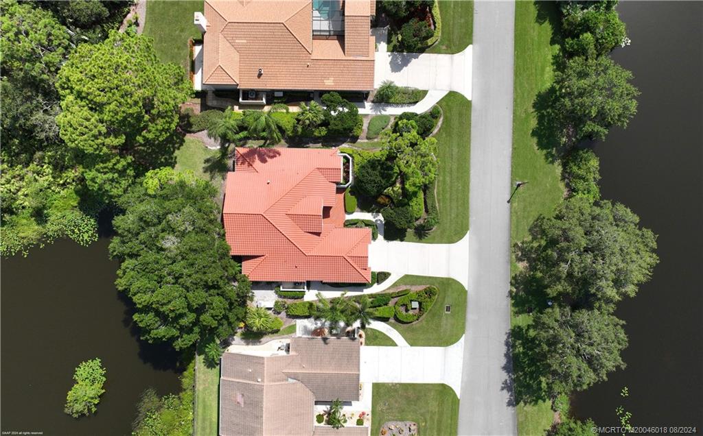1512 NW Sweet Bay Circle