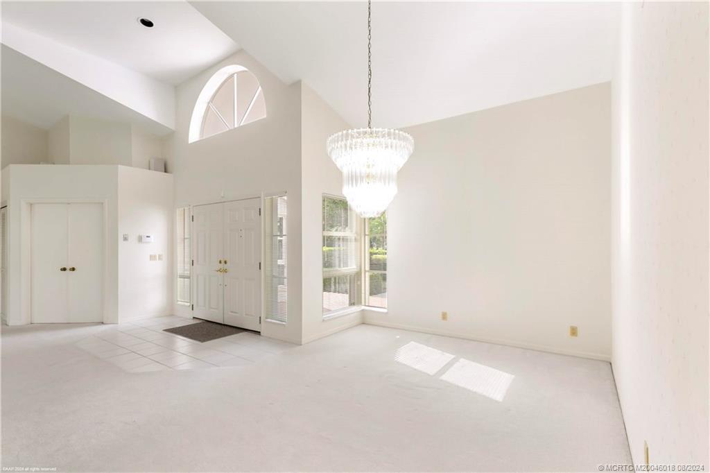 1512 NW Sweet Bay Circle